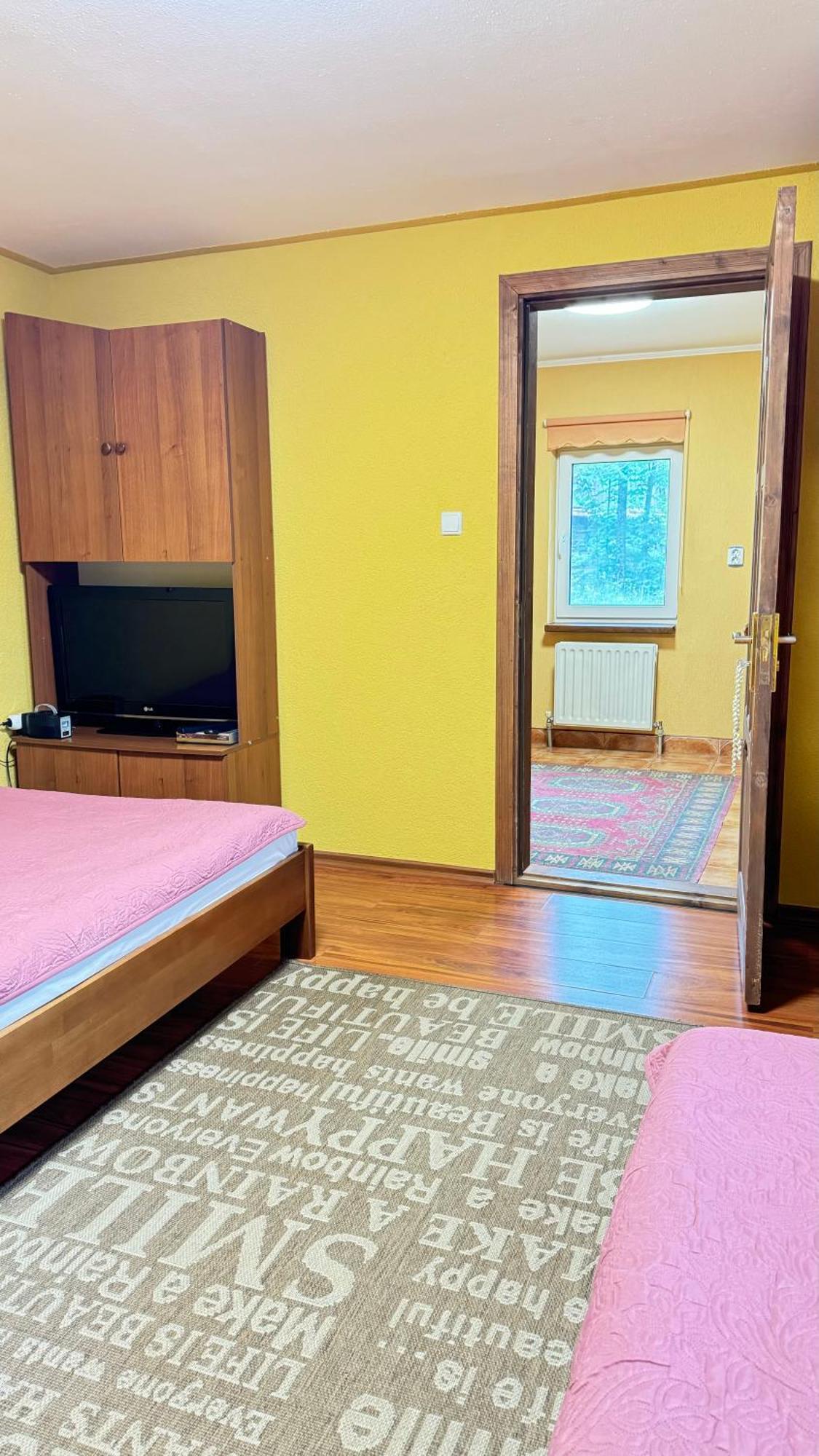 Dacha Podobovets 127 Hotel Екстериор снимка