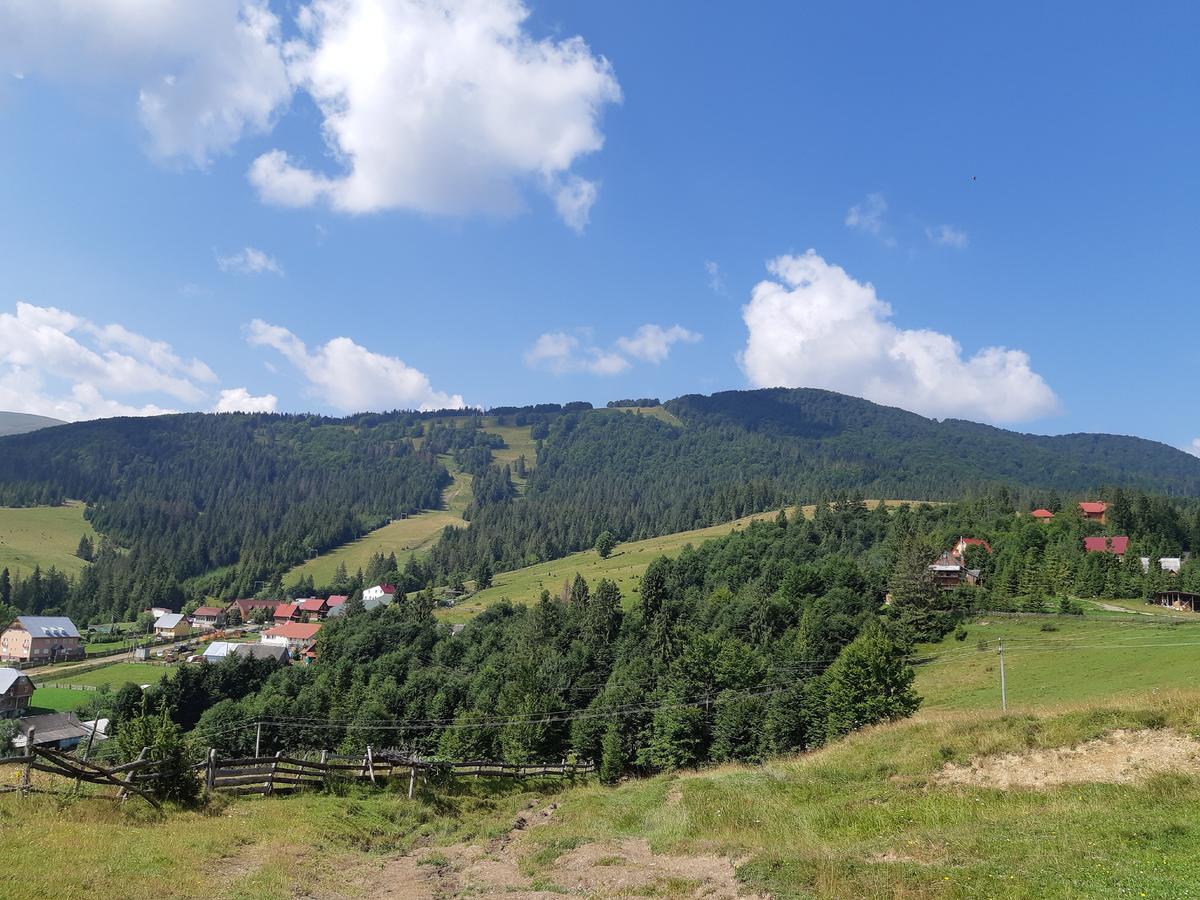 Dacha Podobovets 127 Hotel Екстериор снимка